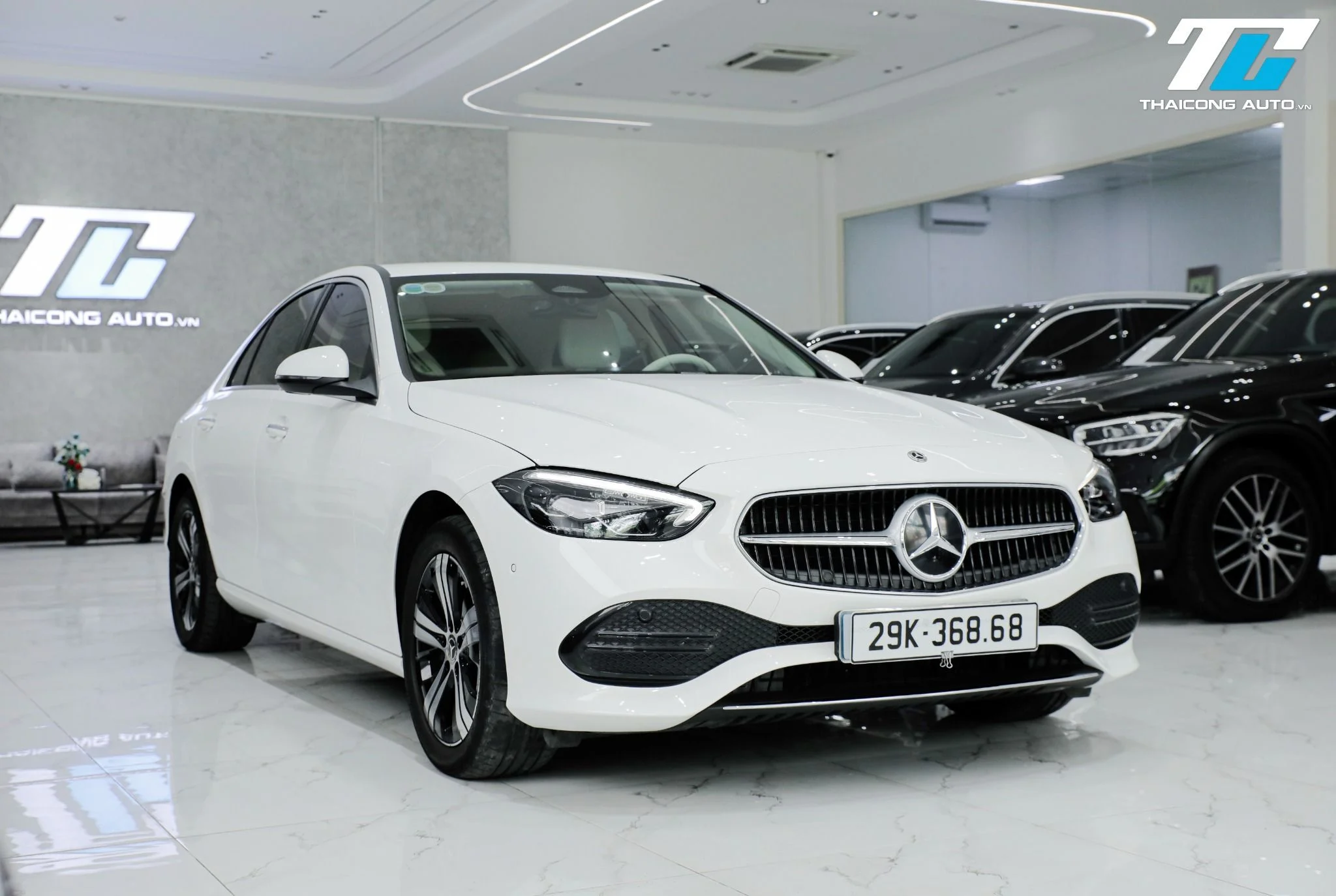 MERCEDES-BENZ C200 AVANTGARDE PLUS 2023